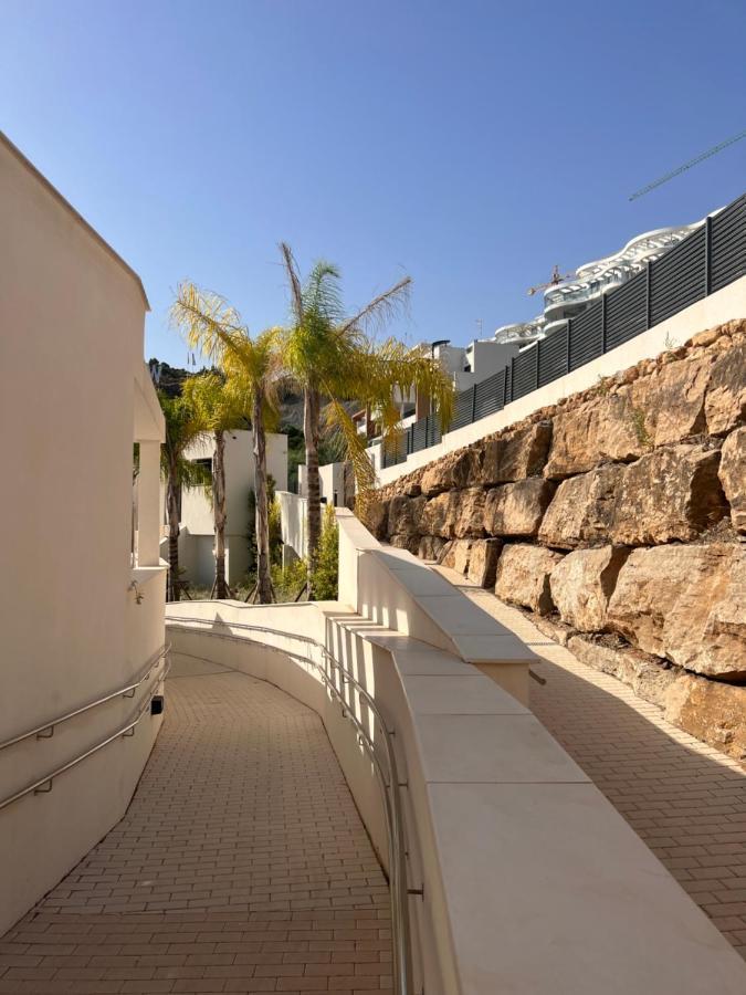 Apartamento Tropical Penthouse With Big Roof Terrace